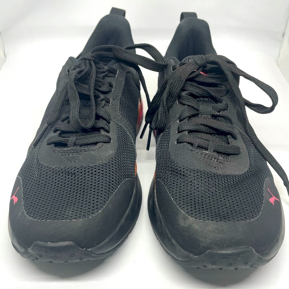 *FINAL PRICE* Women’s Puma Sneakers